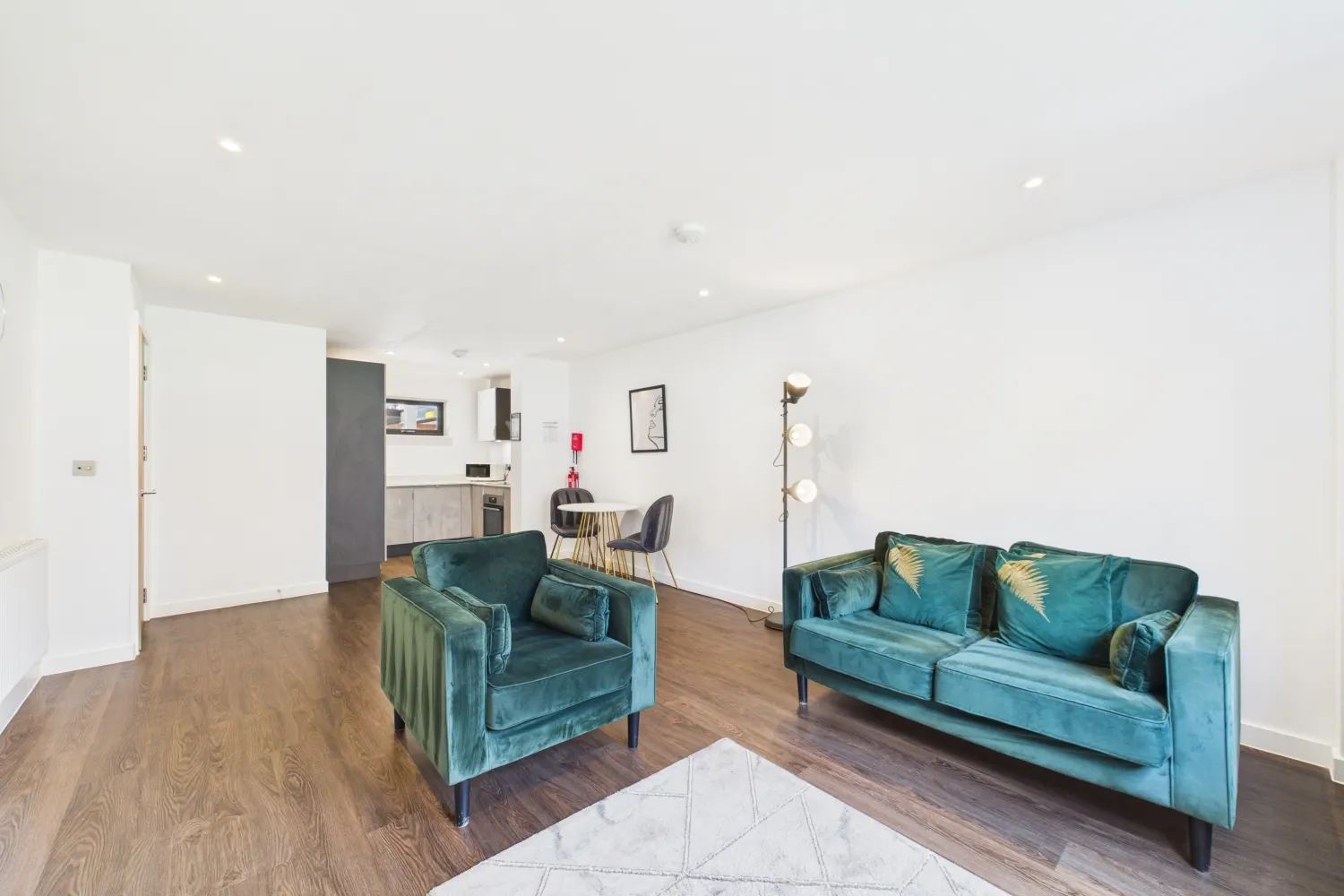Flat Hallfield Road in York