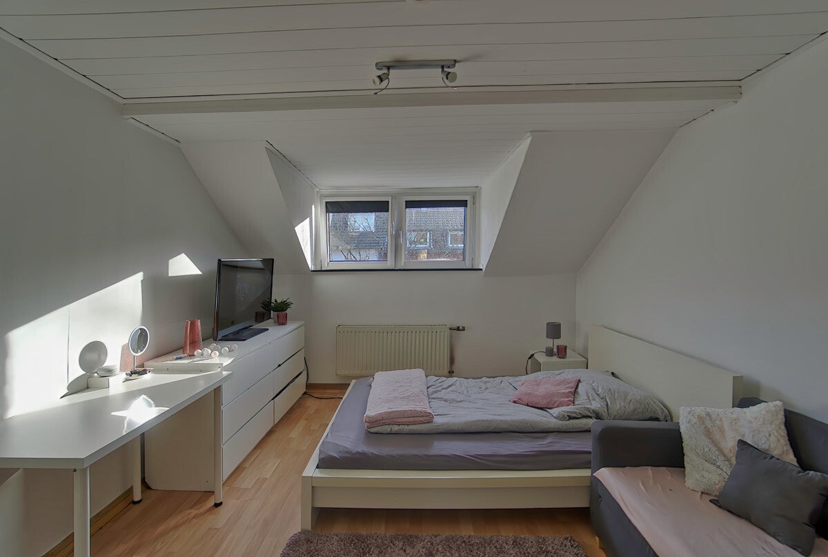 Wohnung Reisholzer Straße in Düsseldorf
