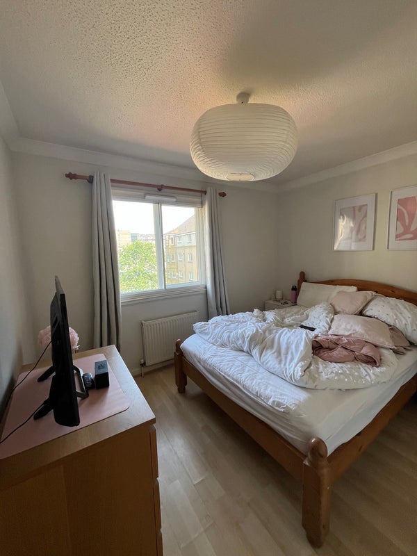 Room Easter Dalry Drive in City of Edinburgh