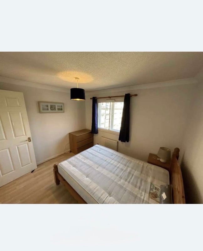 Room Easter Dalry Drive in City of Edinburgh