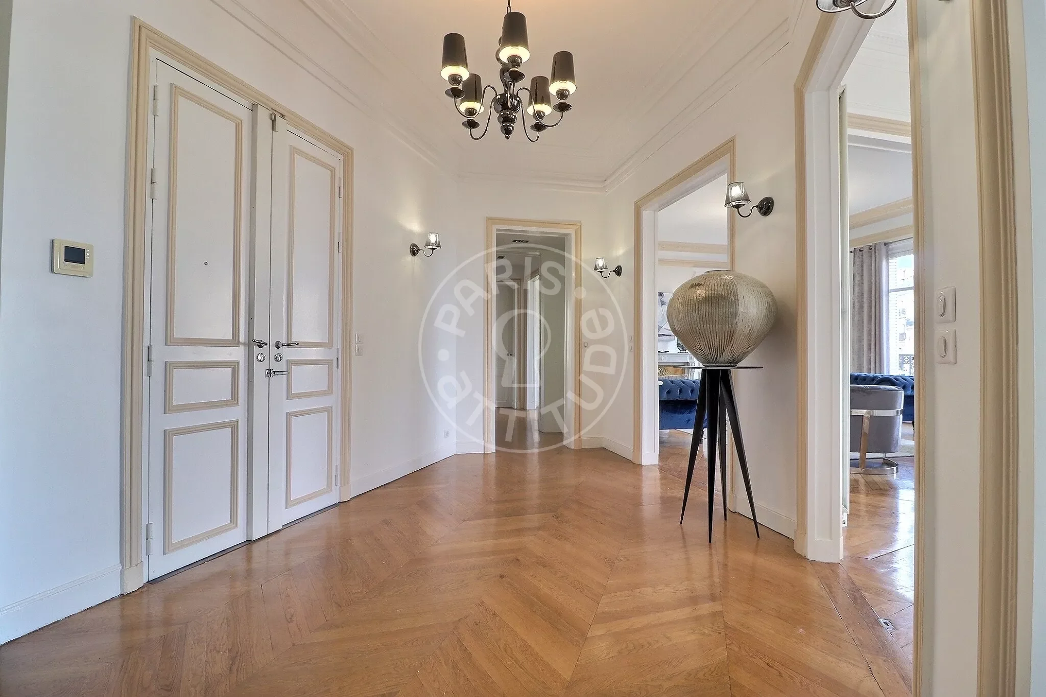 Appartement Rue de Chaillot à Paris