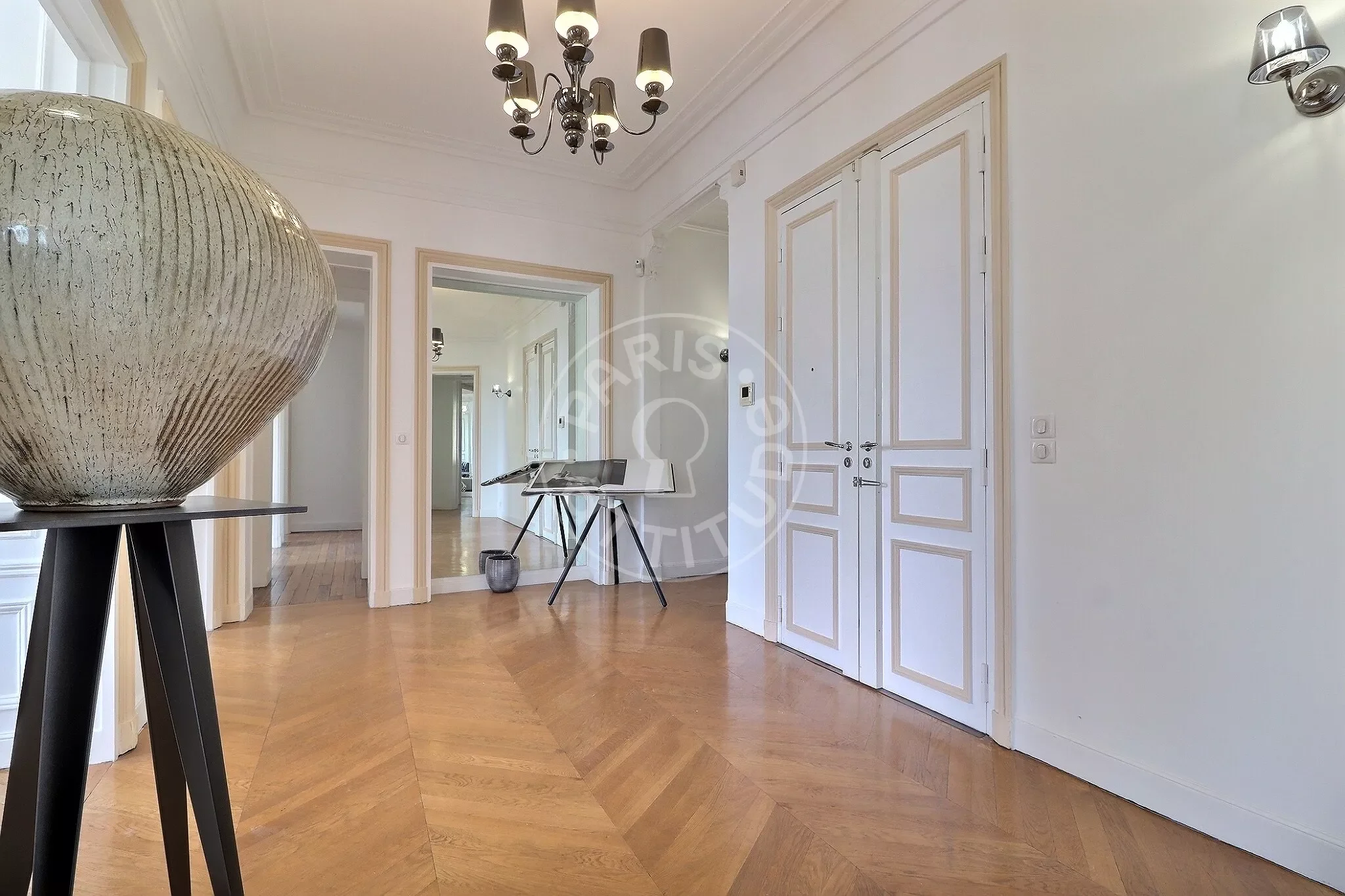Appartement Rue de Chaillot à Paris