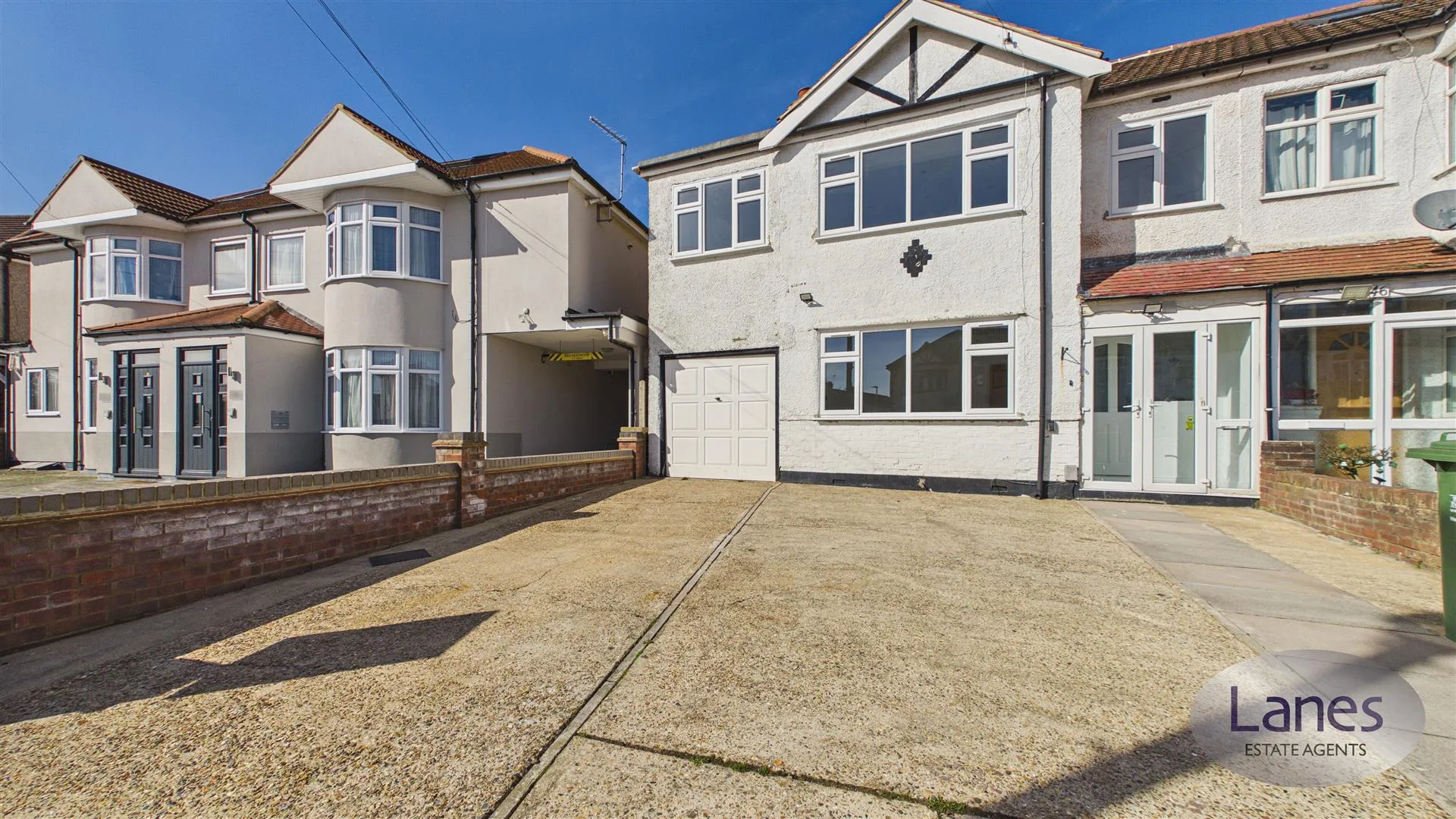 House Hedworth Avenue in Waltham Cross