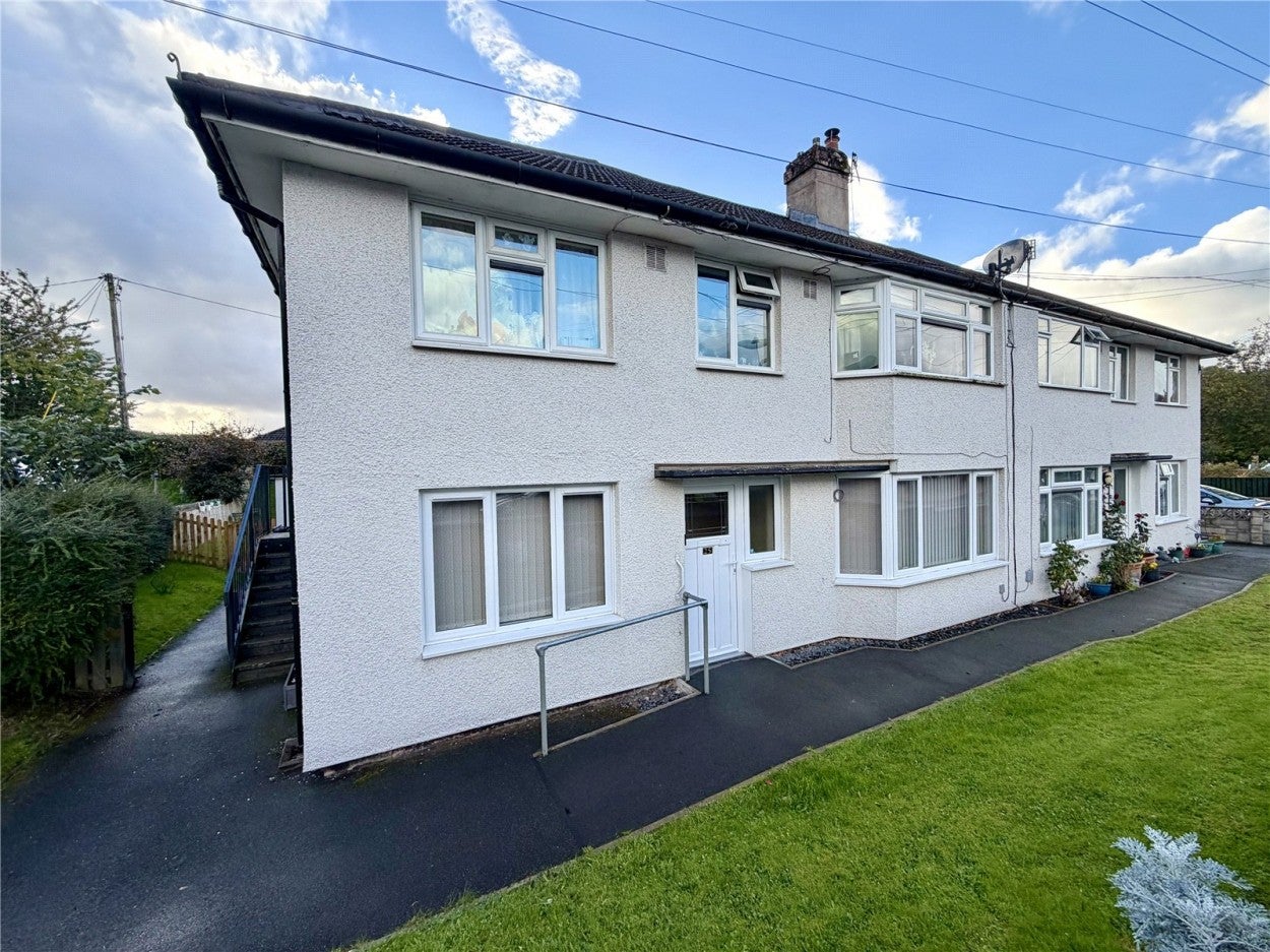 Flat Gwaelod-y-Bryn in Llanidloes