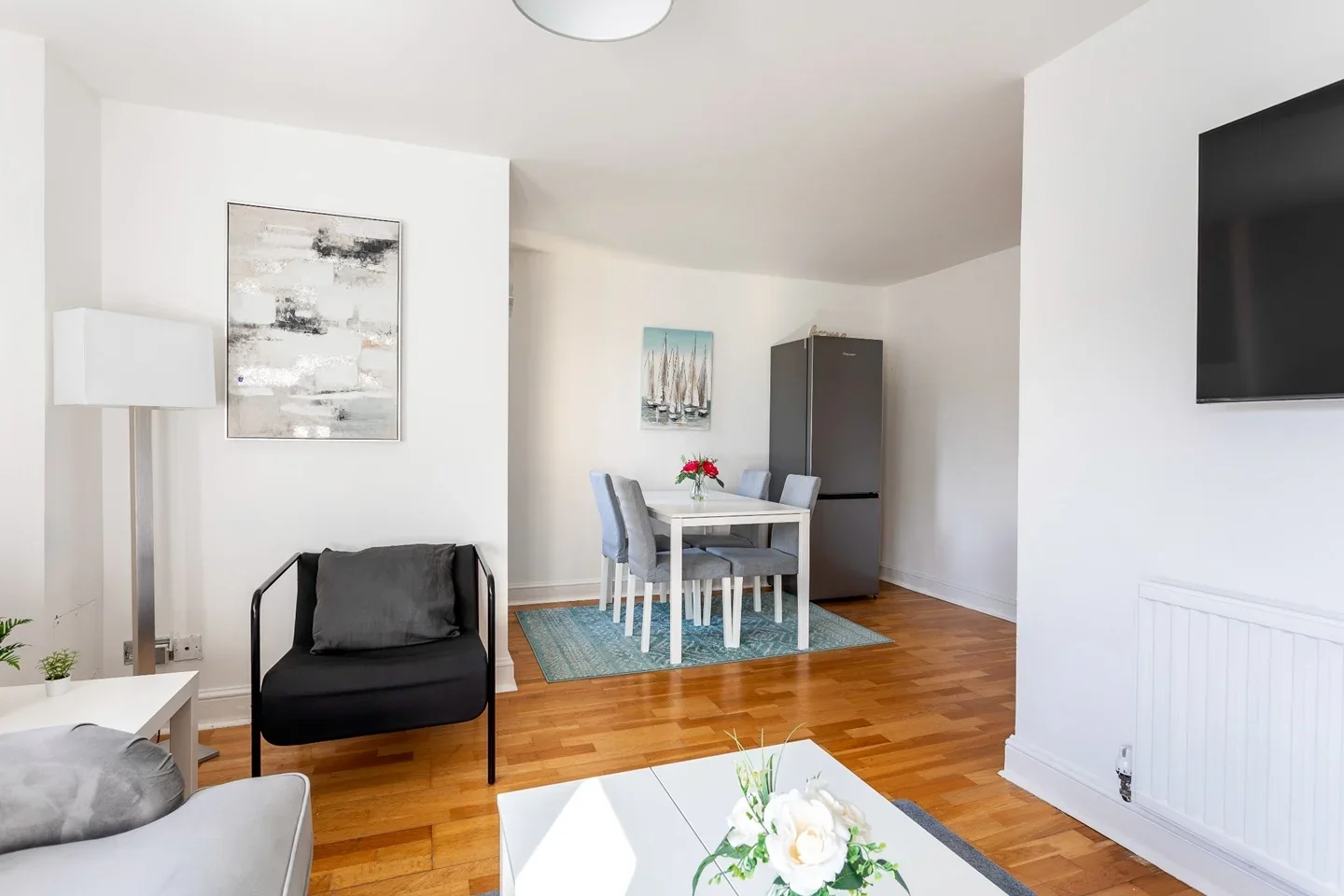 Flat Princelet Street in Greater London