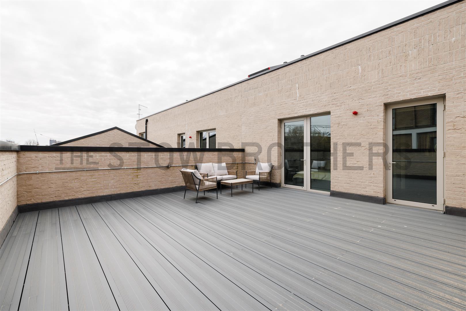 Flat Dace Road in Greater London