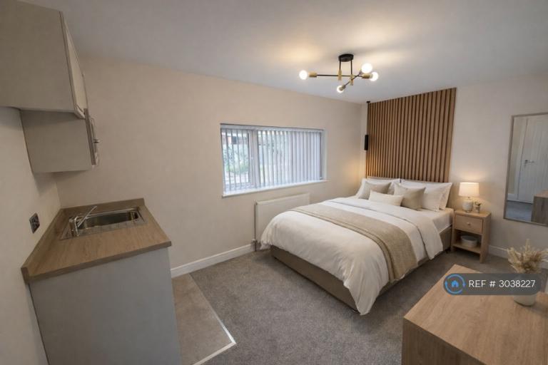 Room Hunters Way in Stoke-on-Trent