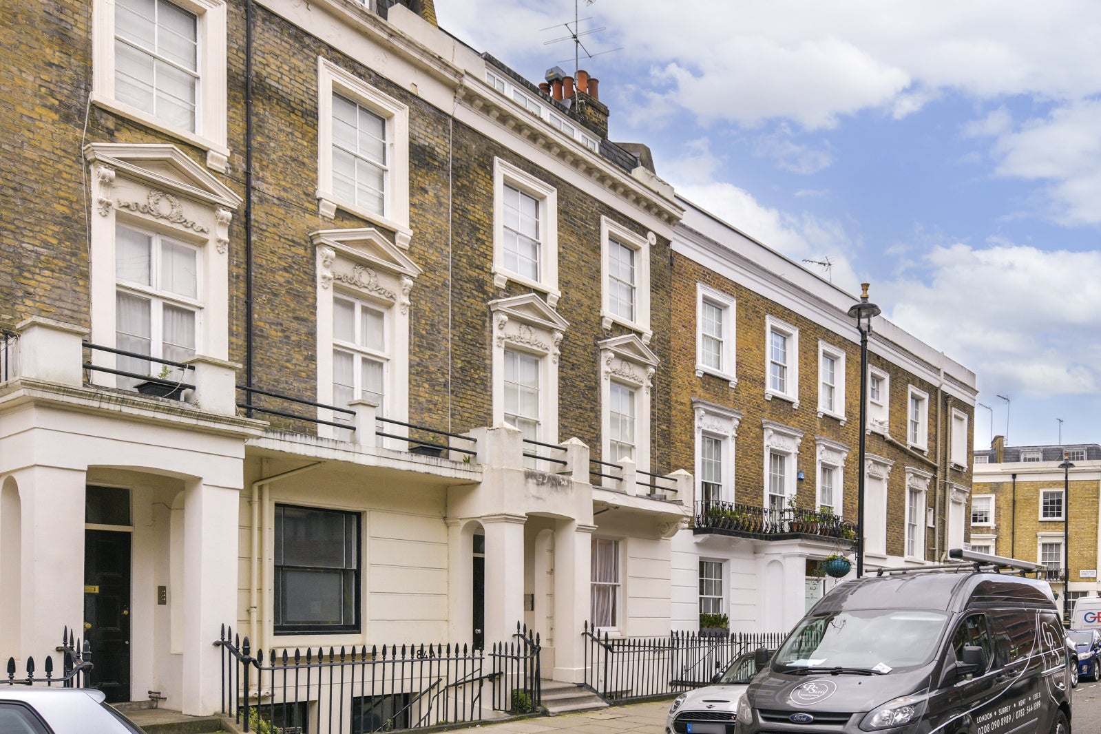 Flat Tachbrook Street in City of Westminster