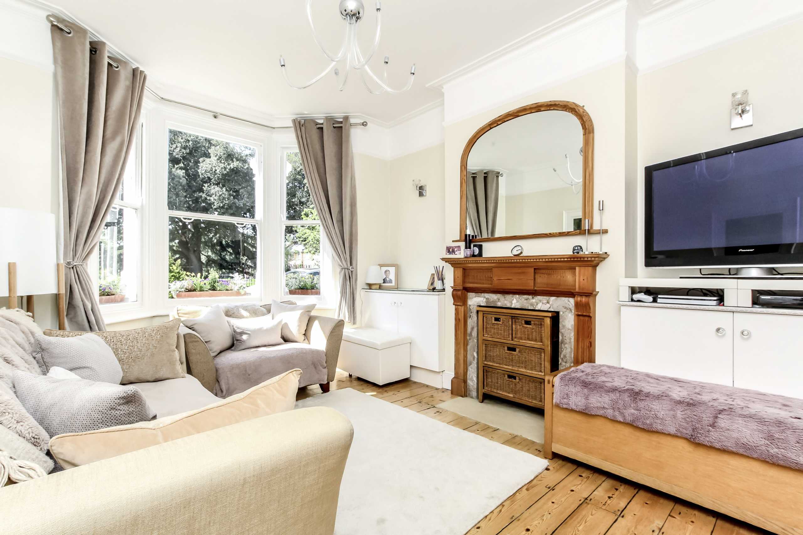House Faraday Road in Greater London