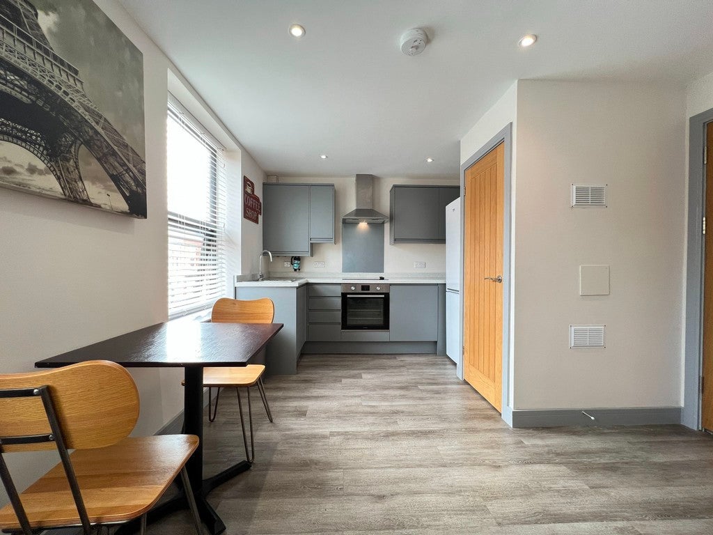 Flat Stratford Road in Nottingham