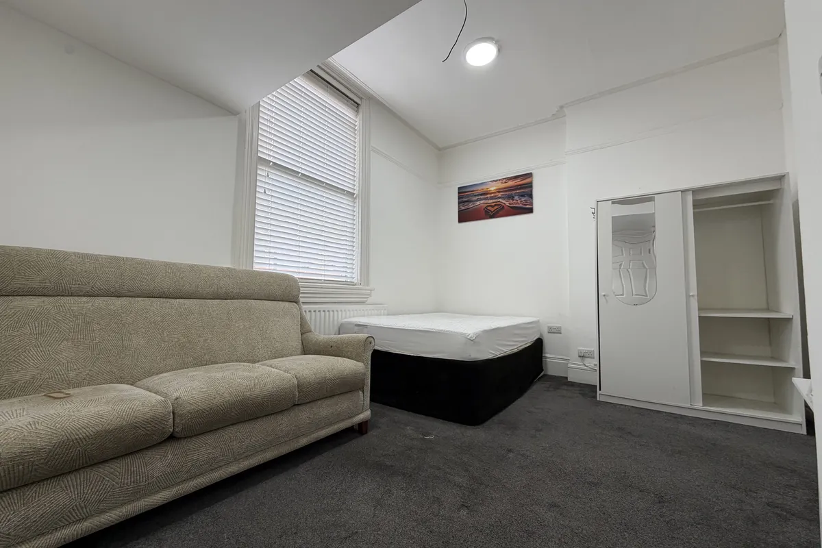 Flat Stanmore Road in Birmingham