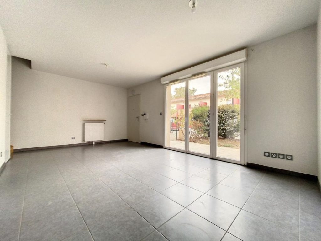 Flat Rue de la Bergerie in Rouffiac-Tolosan