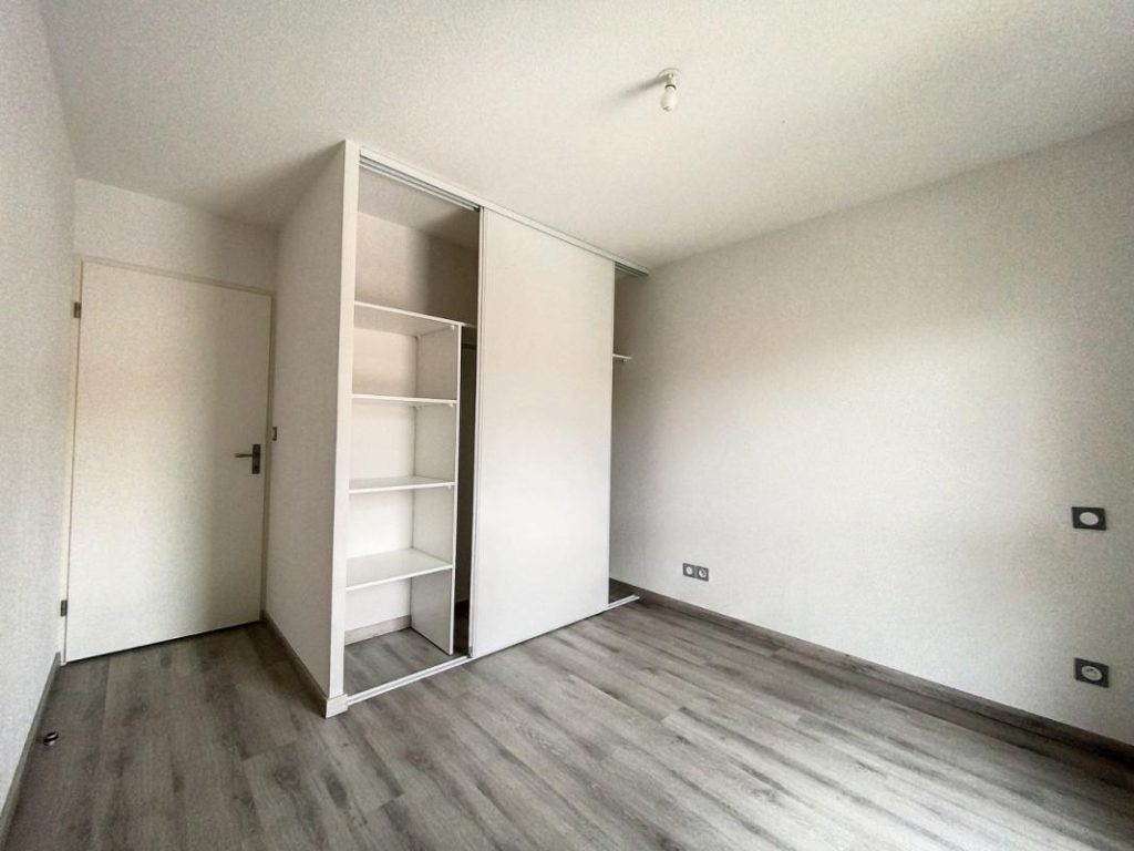 Flat Rue de la Bergerie in Rouffiac-Tolosan