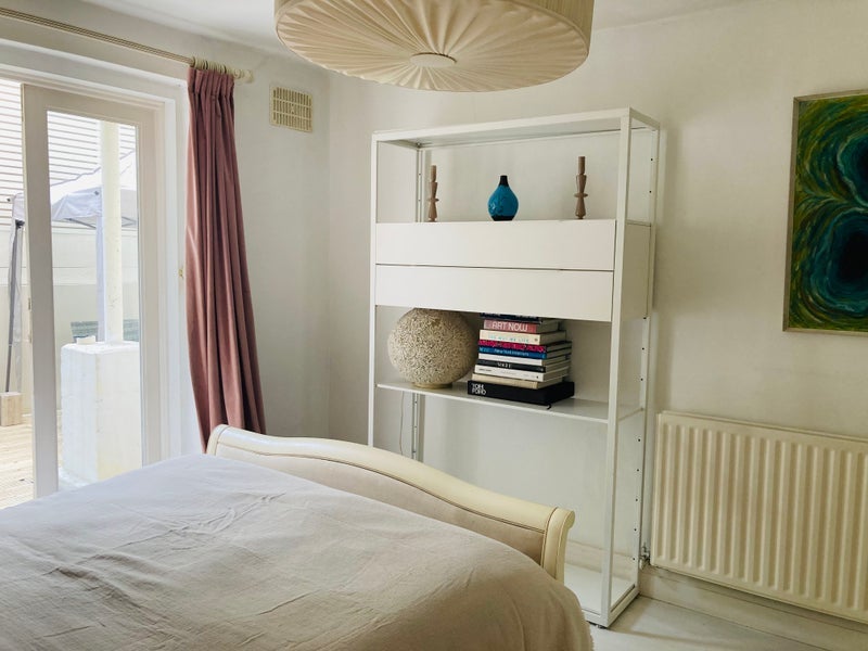 Flat Park Hill in Greater London