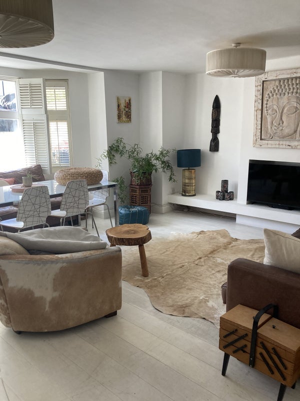 Room Park Hill in Greater London
