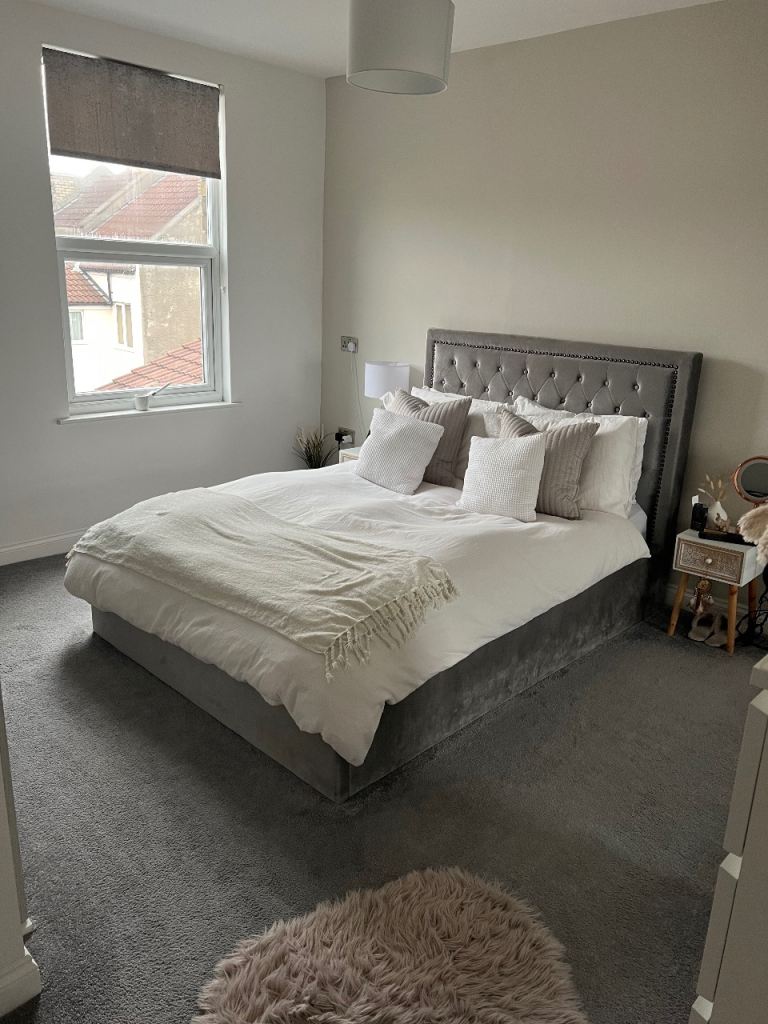 Flat North Street in Bristol