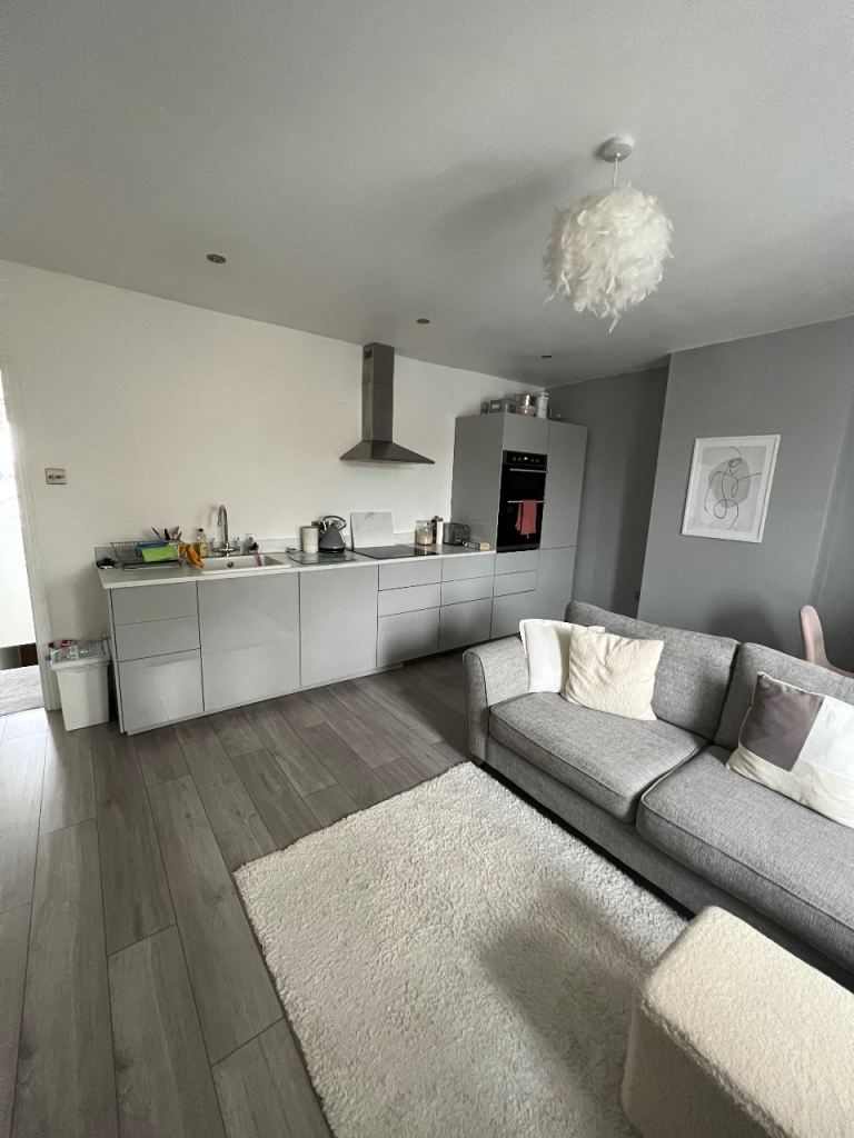 Flat North Street in Bristol