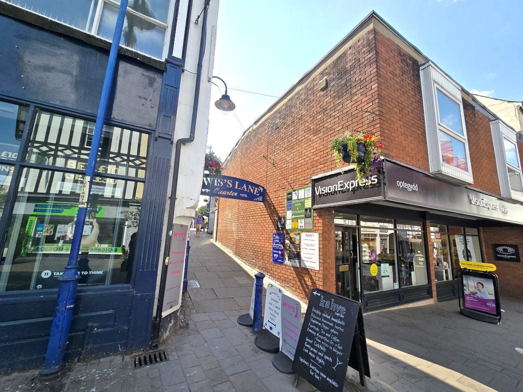 Flat Lewis's Lane in Abergavenny