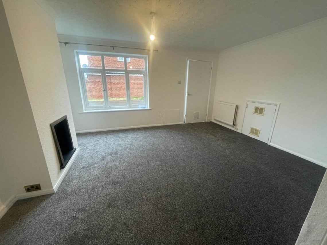 Flat New Bristol Road in Weston-super-Mare