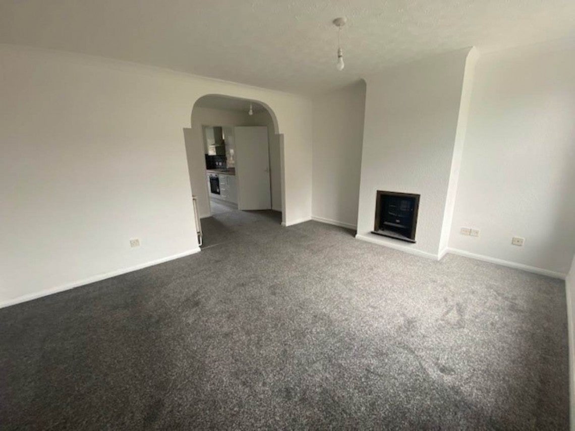 Flat New Bristol Road in Weston-super-Mare