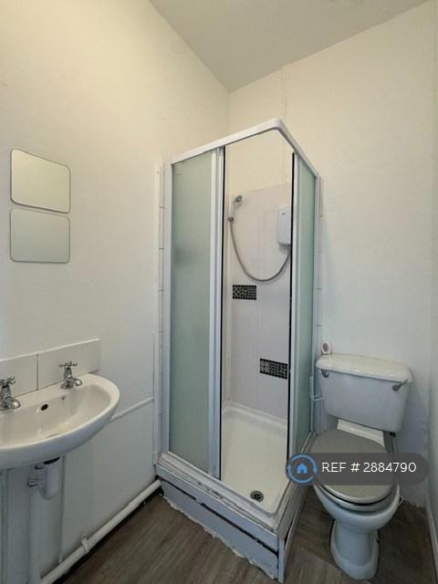 Flat Avils Place in Kilbirnie
