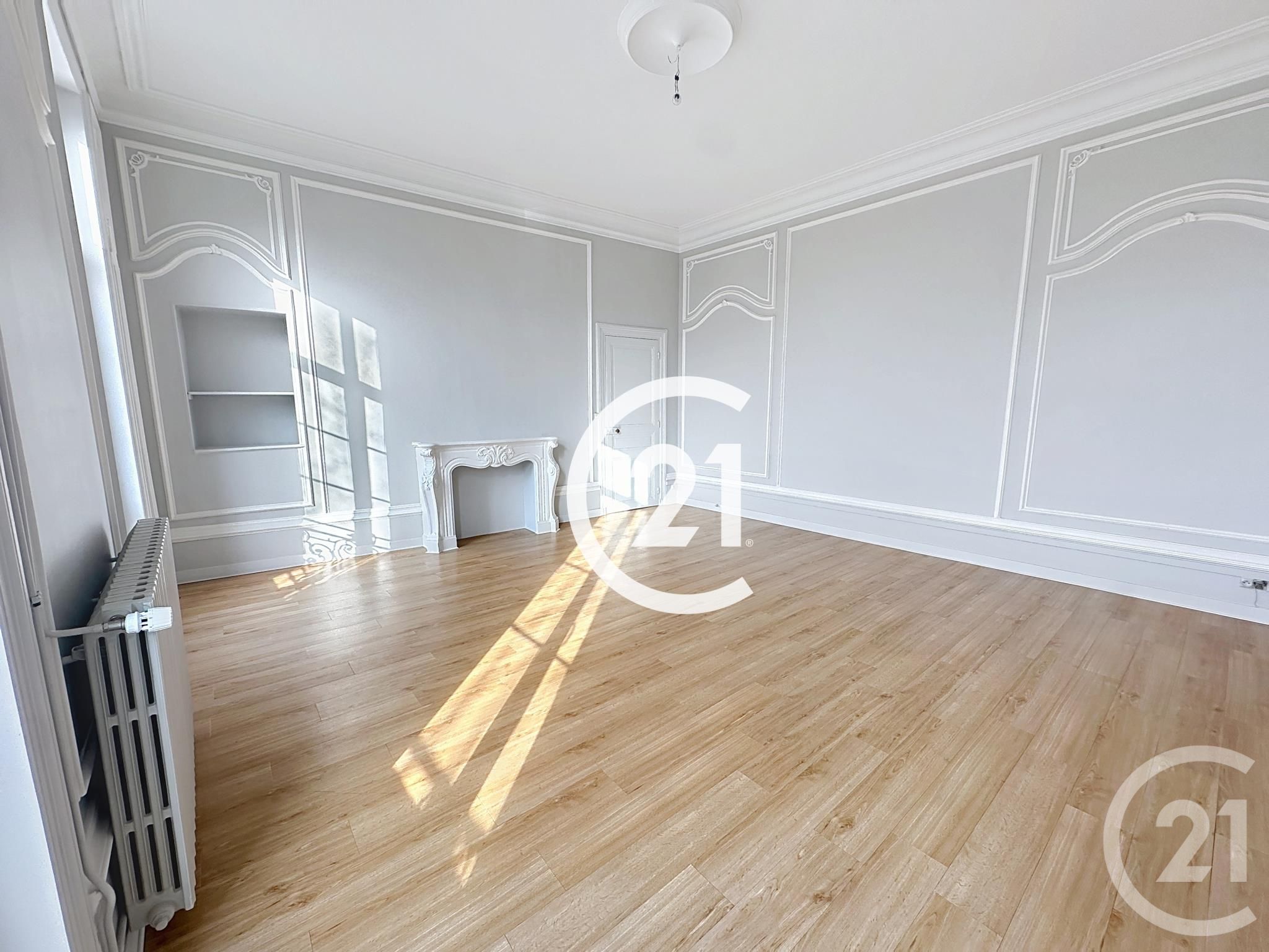Appartement Place François 1er à Cognac