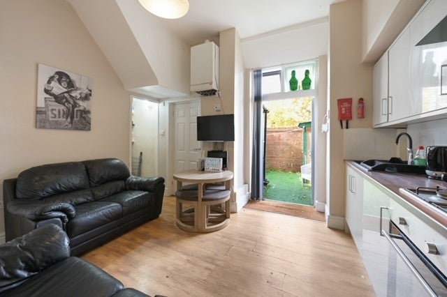 Flat Norris Street in Preston