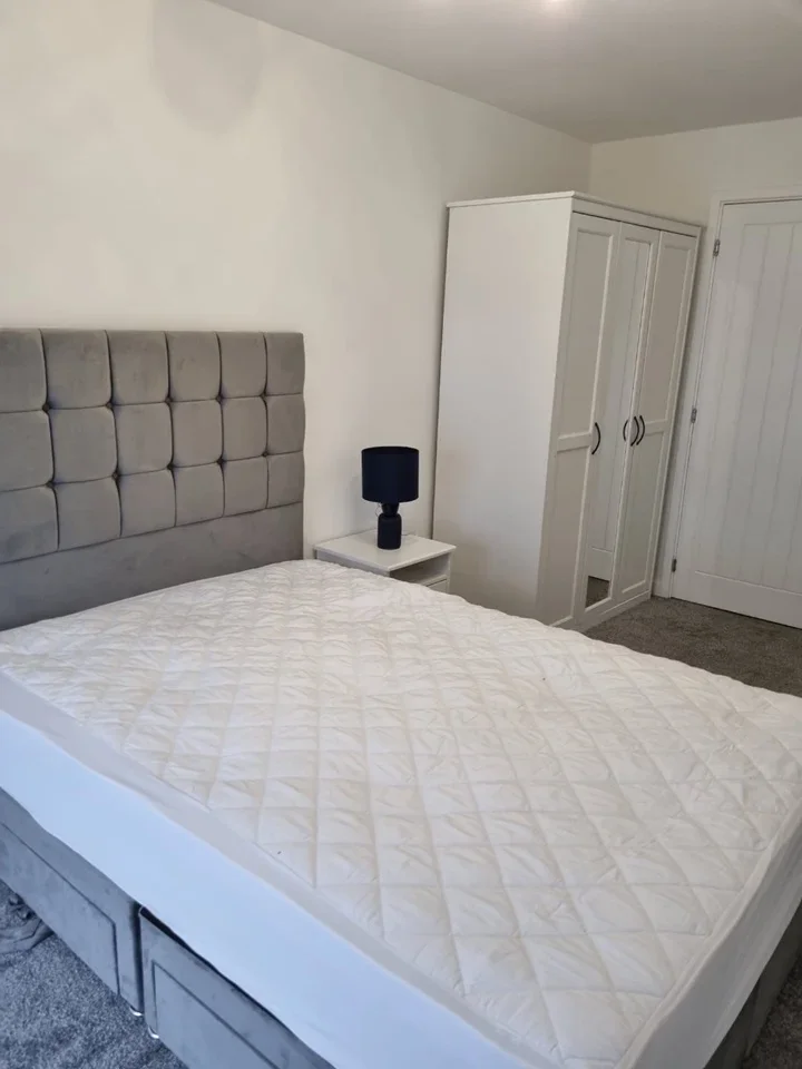Room Henley Approach in Gravesham