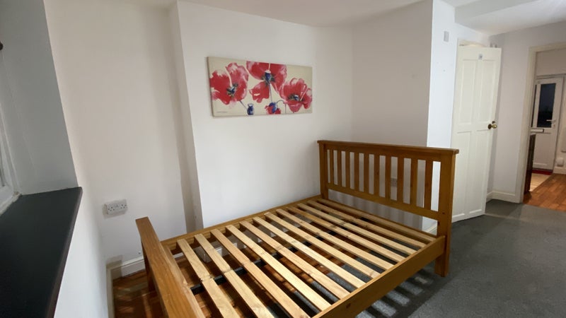 Room Dover Street in Maidstone