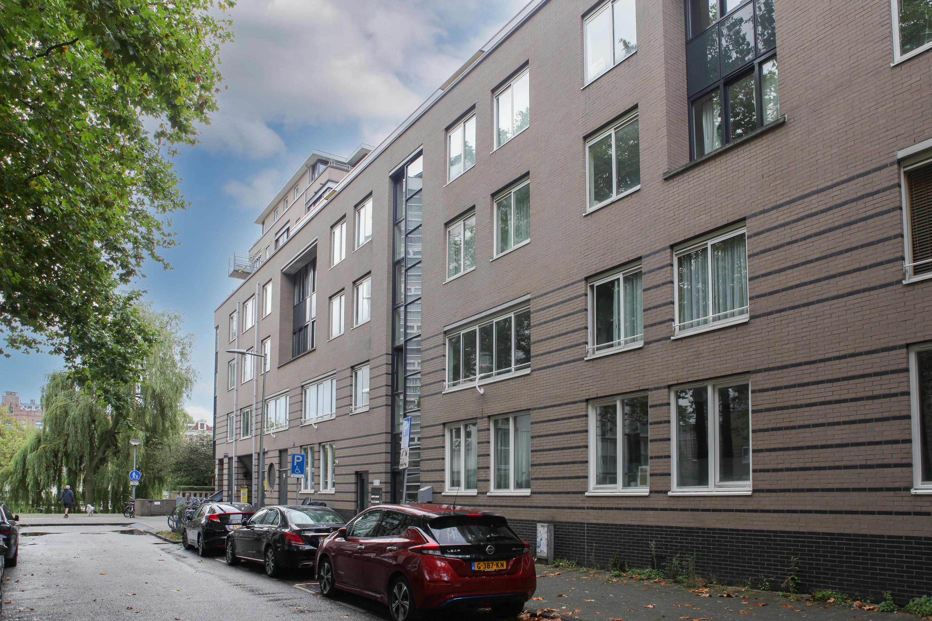 Appartement Sarphatistraat 76 in Amsterdam