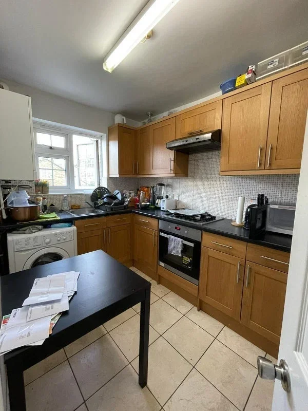 Room Grundy Street in Greater London