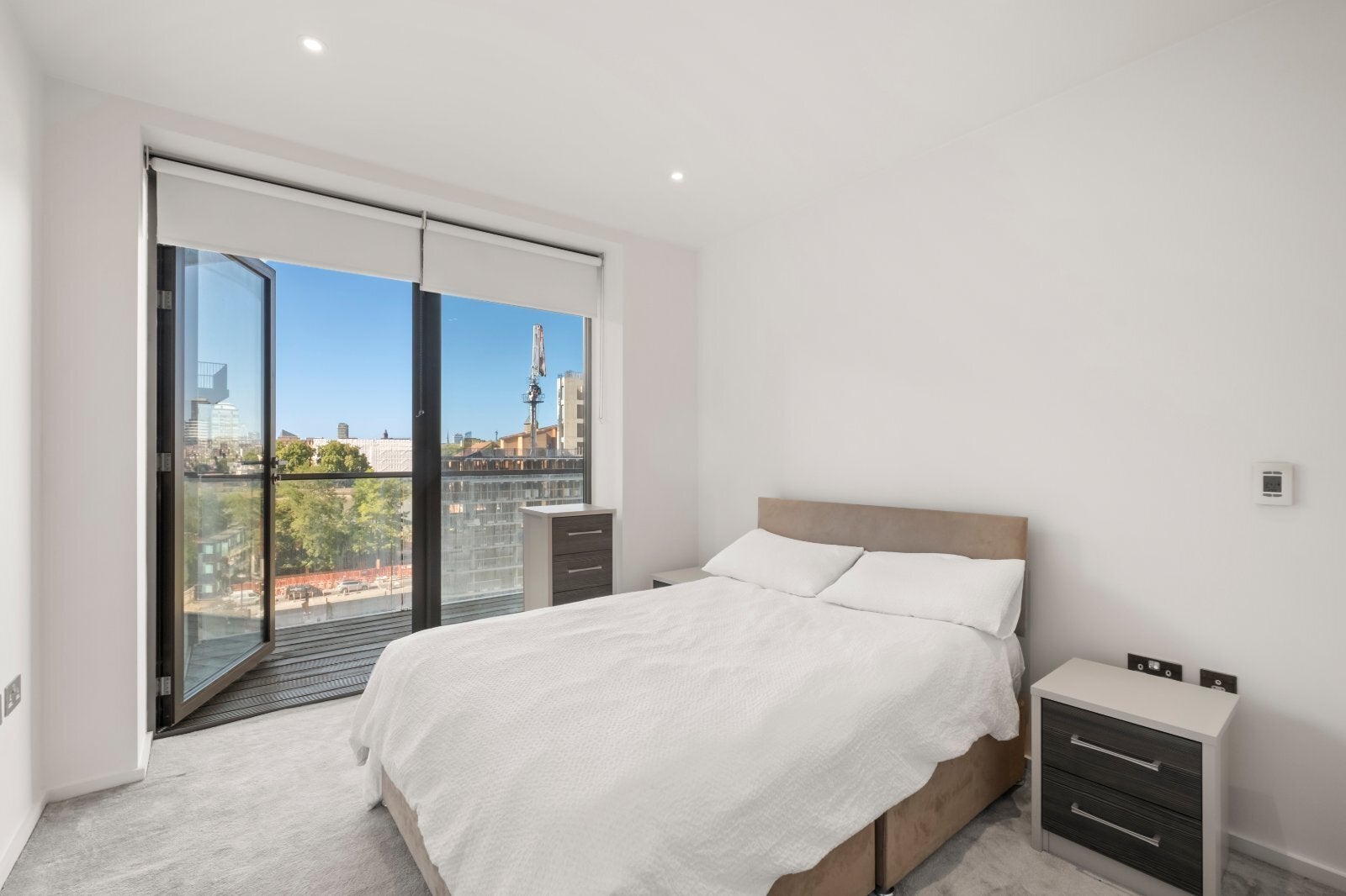 Flat New Union Square in Greater London