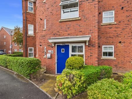 Flat Holywell Drive in Warrington