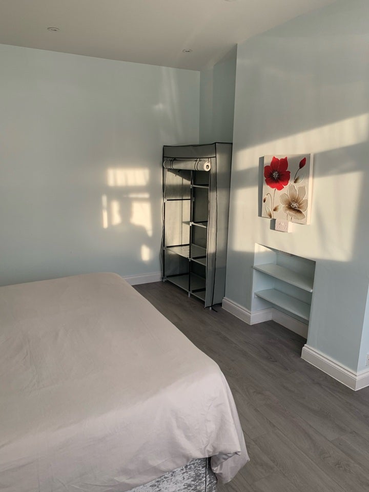 Room Chestnut Grove in Greater London