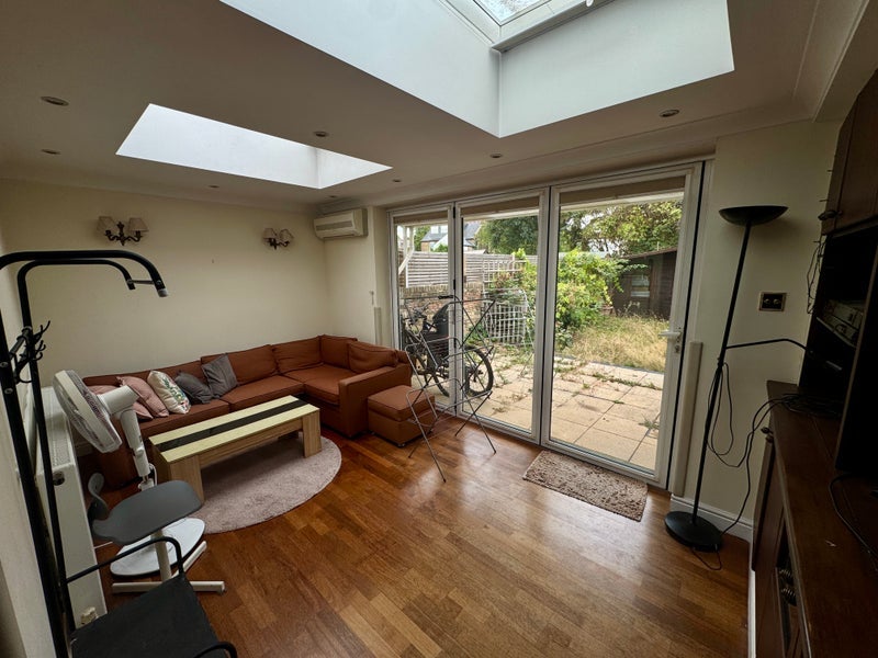 Room Haven Lane in Greater London