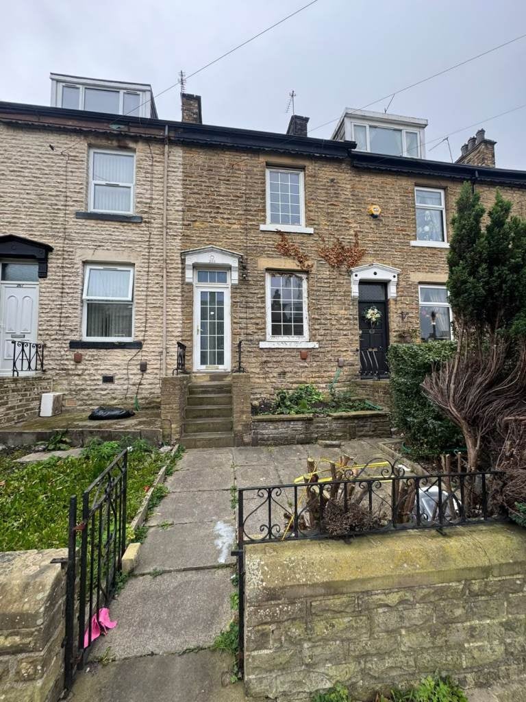 Flat Manchester Road in Bradford