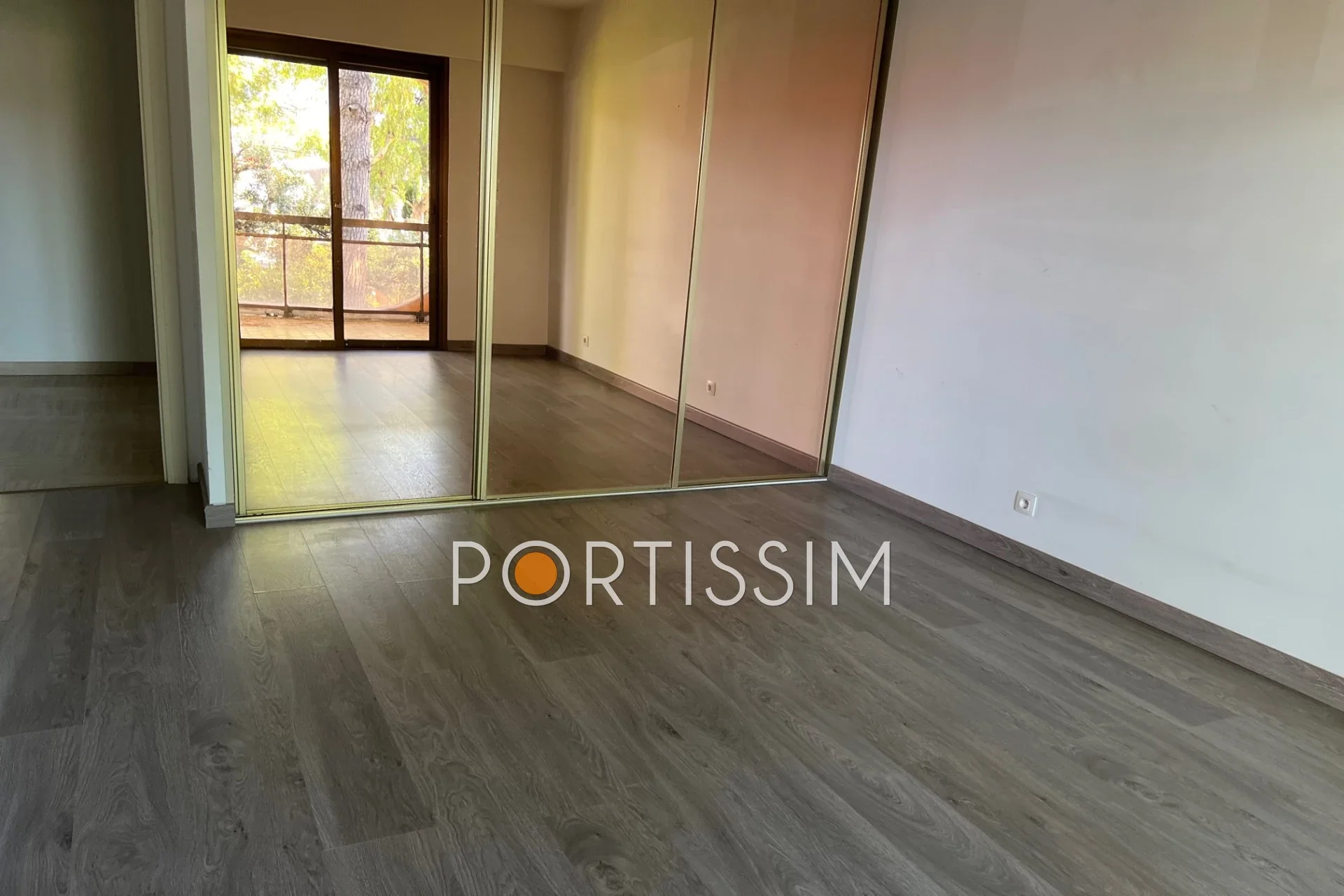 Flat Avenue du Loup in Villeneuve-Loubet