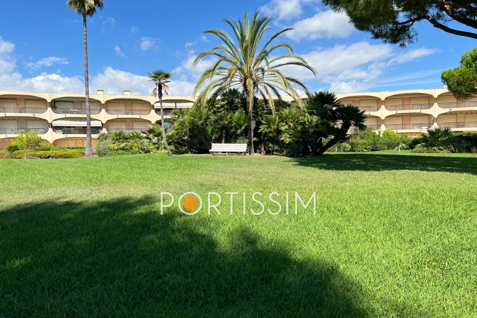 Flat Avenue du Loup in Villeneuve-Loubet