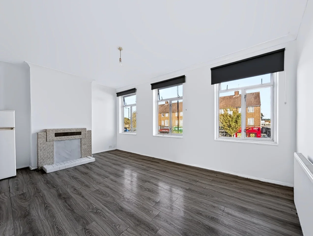 Flat Hertford Road in Greater London