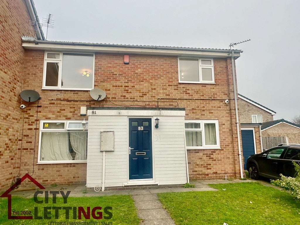 Flat Staindale Drive in Nottingham