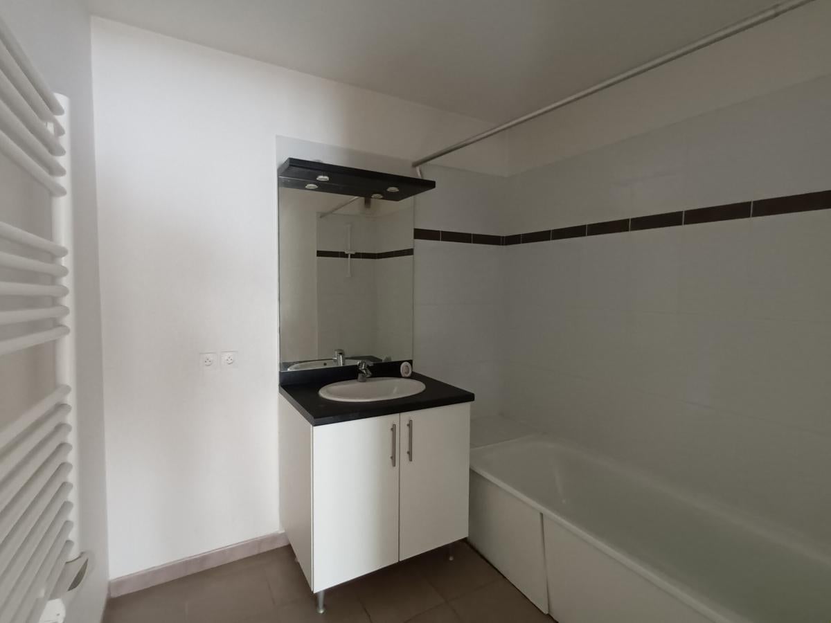 Appartement Rue Jacques Tati à Saint-Médard-en-Jalles