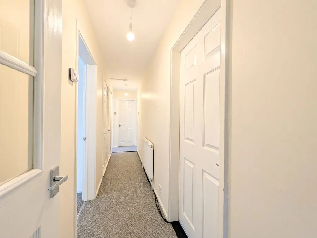 Flat Links Avenue in Southport