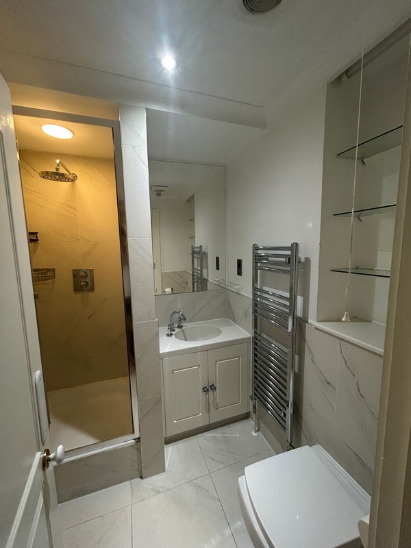 Room Hayes Place in City of Westminster