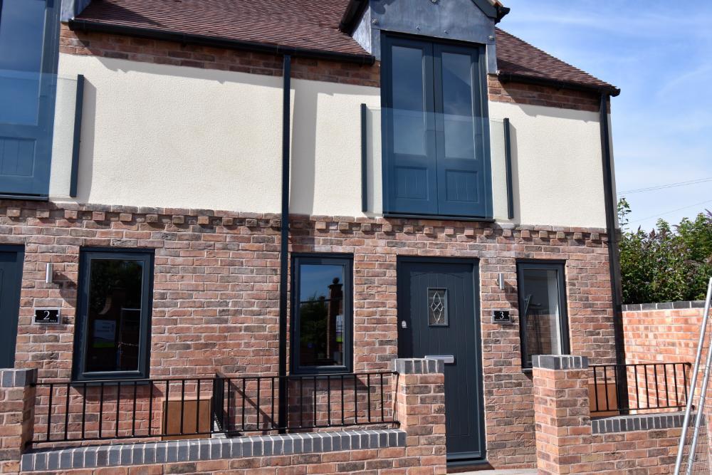 House Swanpool Walk in Worcester