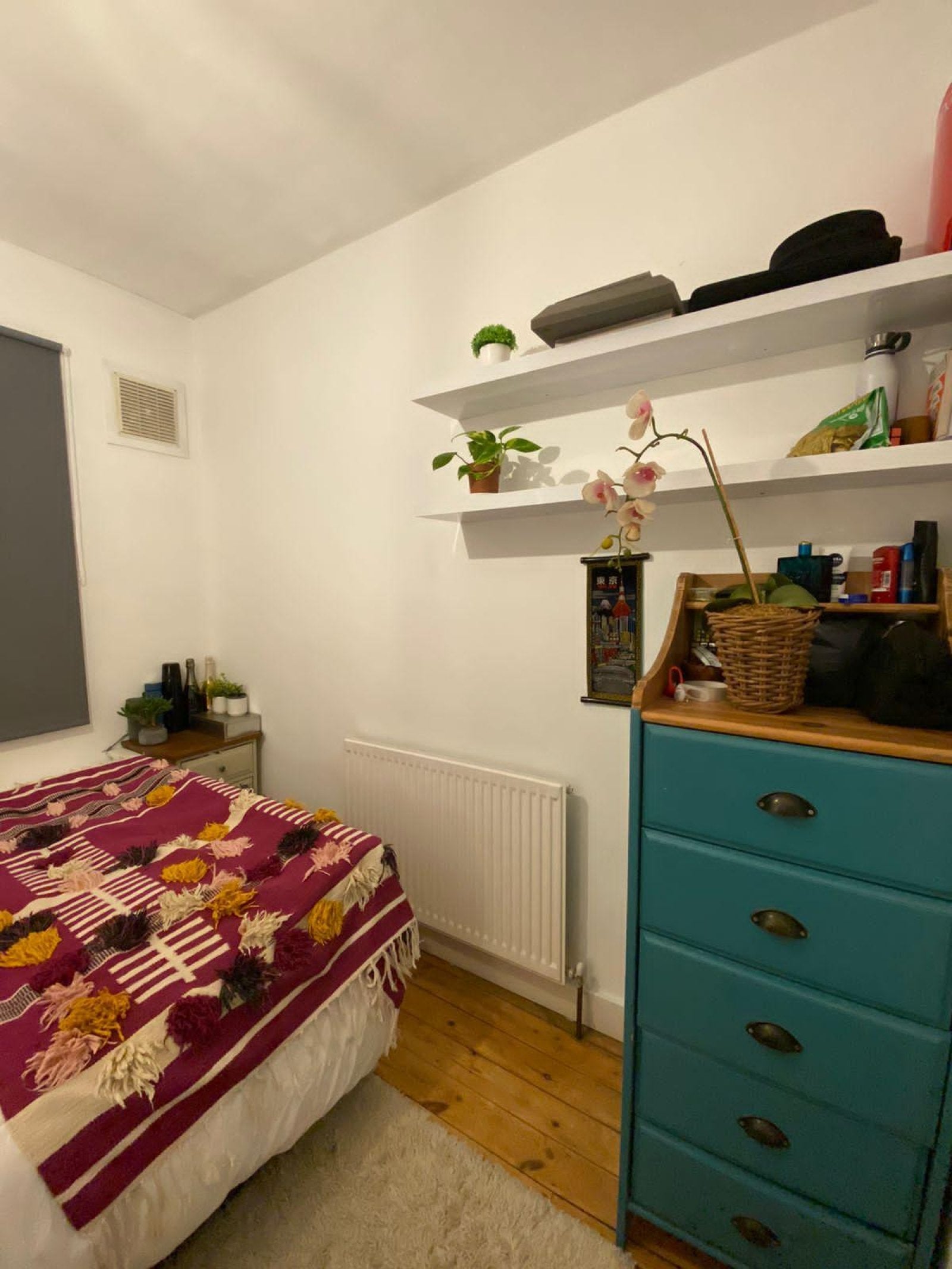 Room Halcomb Street in Greater London