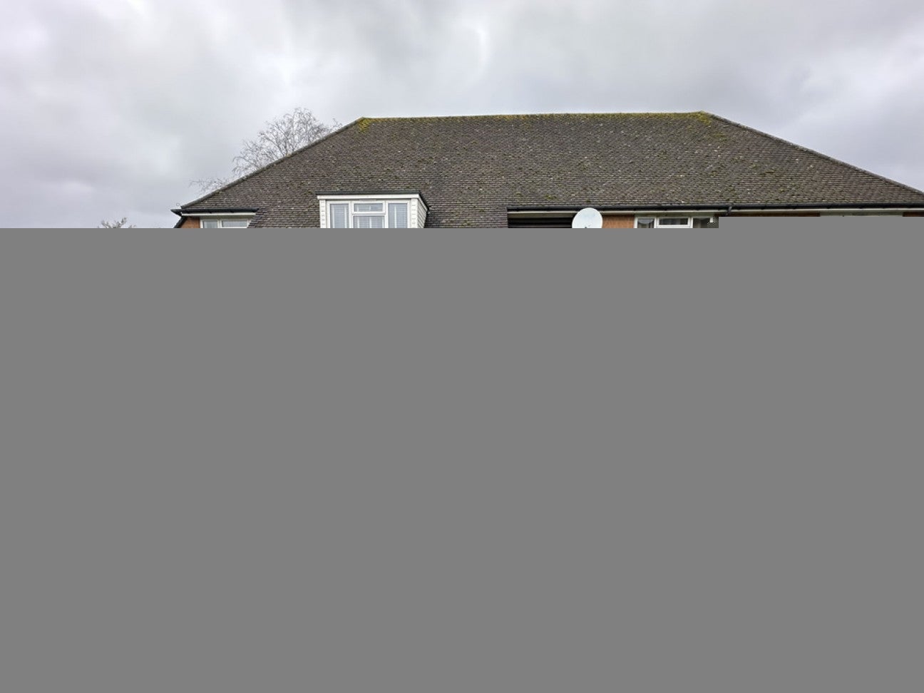 Flat Levett Road in Mole Valley