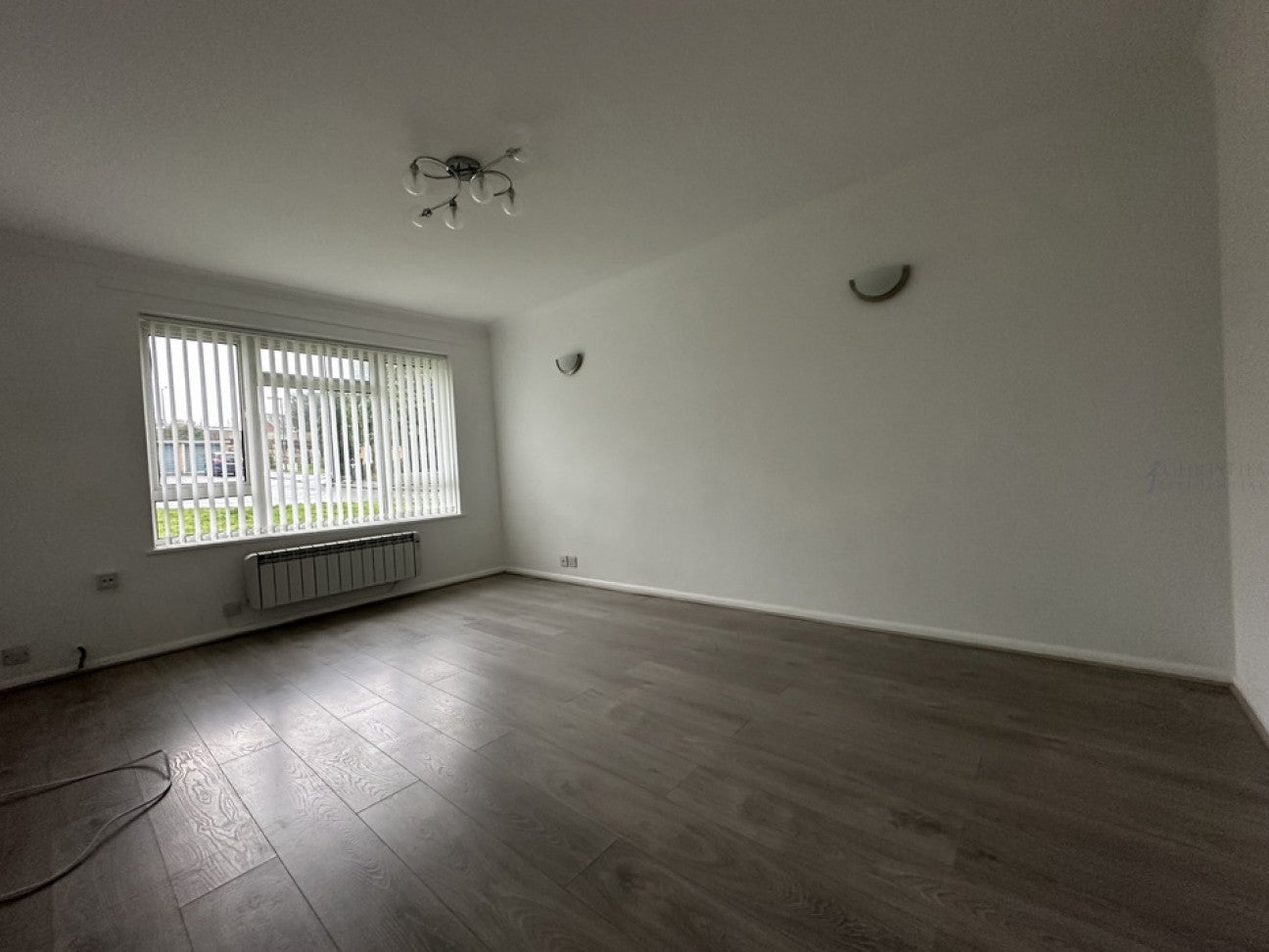 Flat Levett Road in Mole Valley
