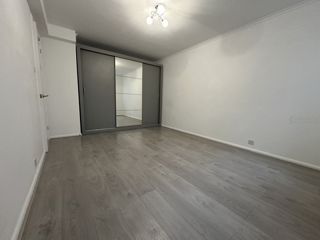 Flat Levett Road in Mole Valley