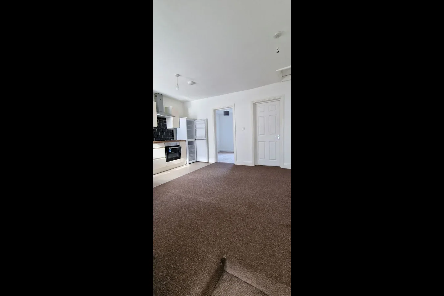 Flat Byron Street in Swindon
