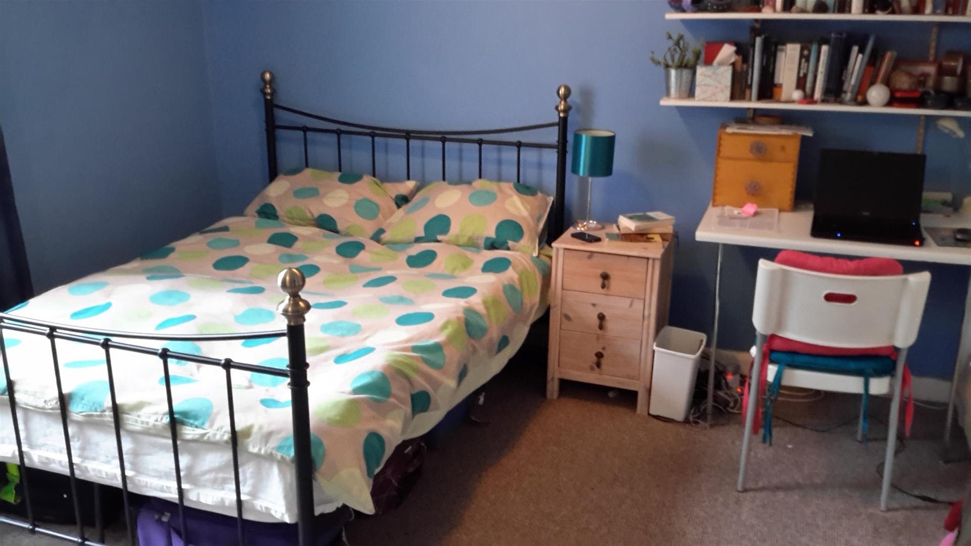 Room Richmond Dale in Bristol